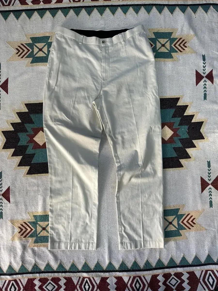 Roundtree & Yorke Chino Trouser